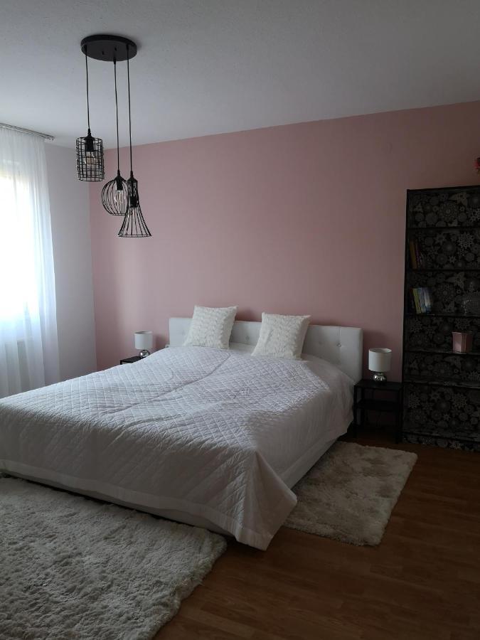 Hotello Apartmanház és Panzió Zalaegerszeg Exterior foto